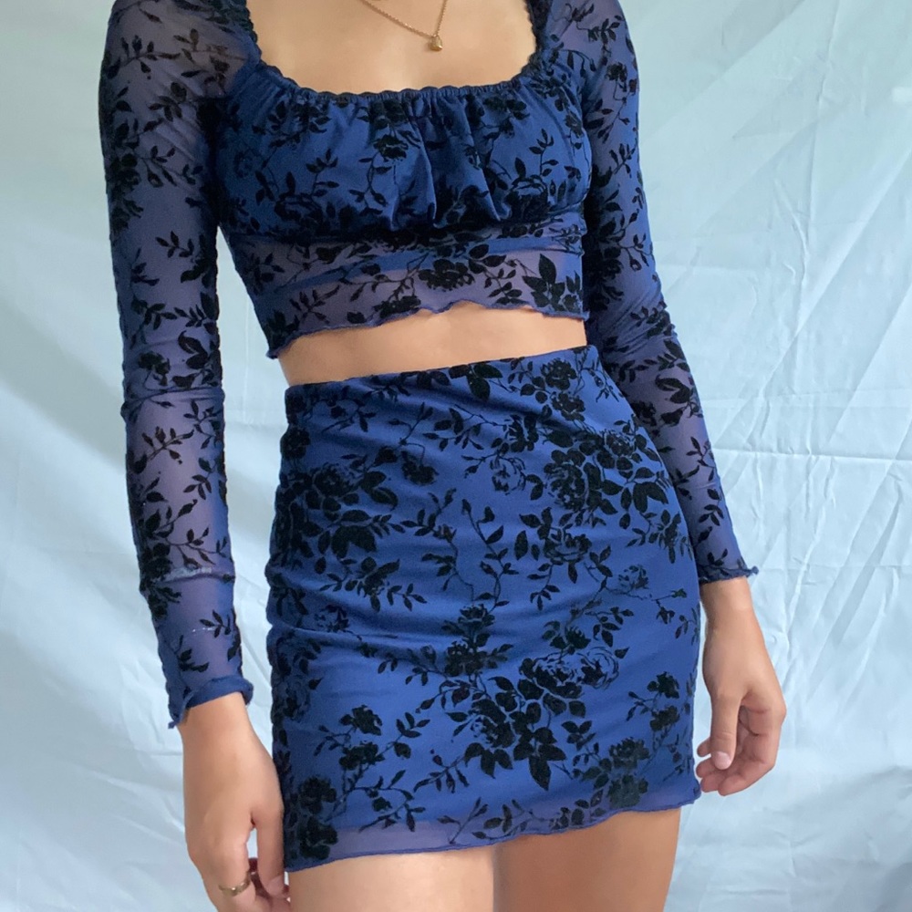 Two piece set